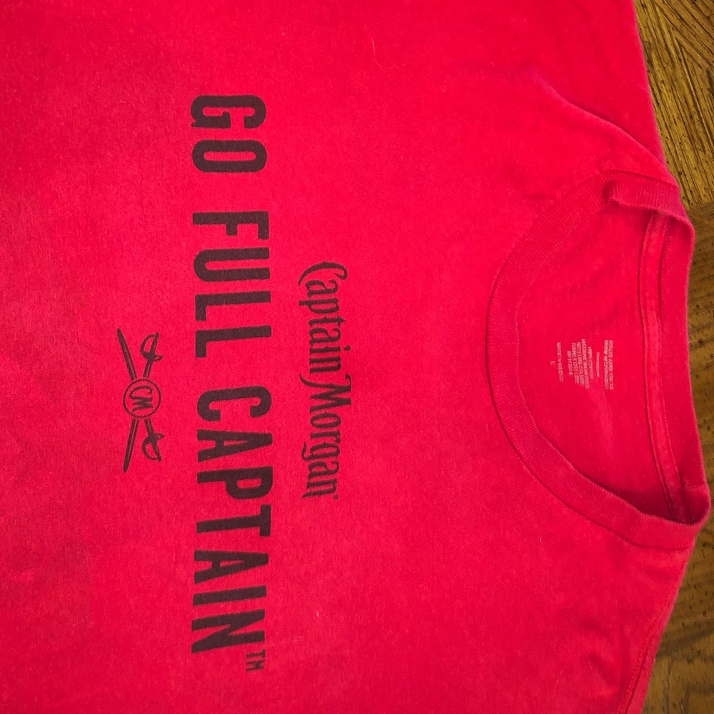 CAPTAIN MORGAN VINTAGE FLIP UP TEE